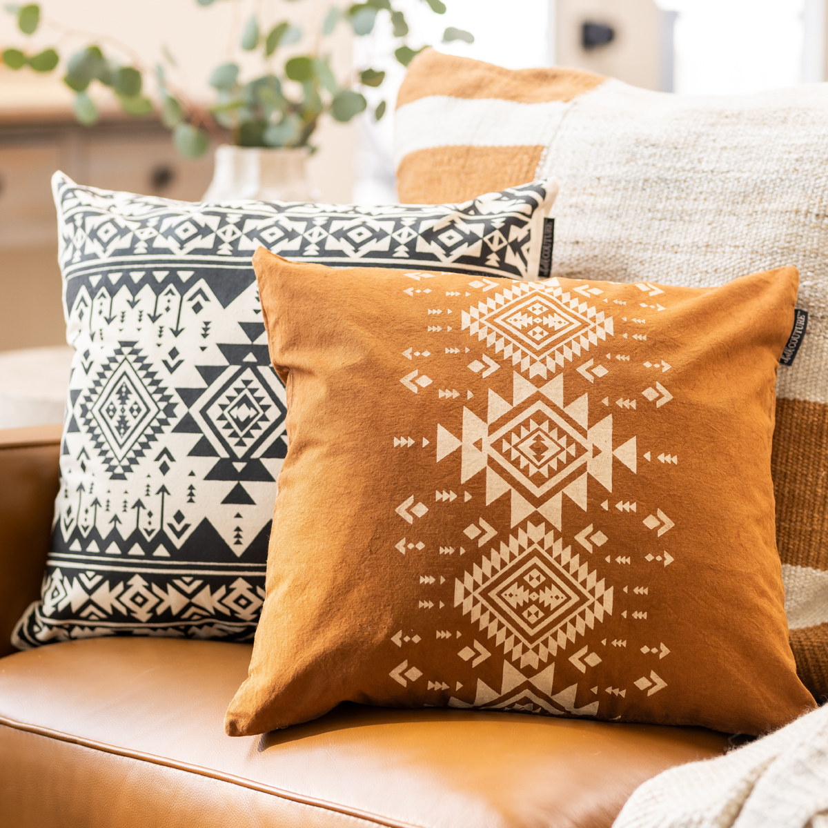 Chalk Couture. Aztec Pattern